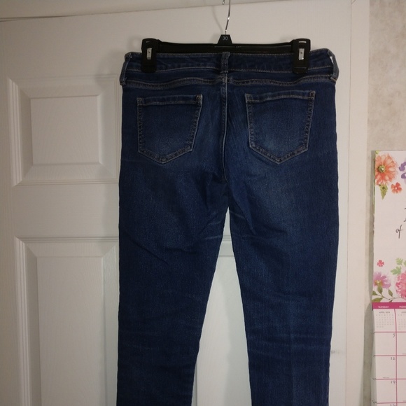 Jeans - Picture 4 of 4